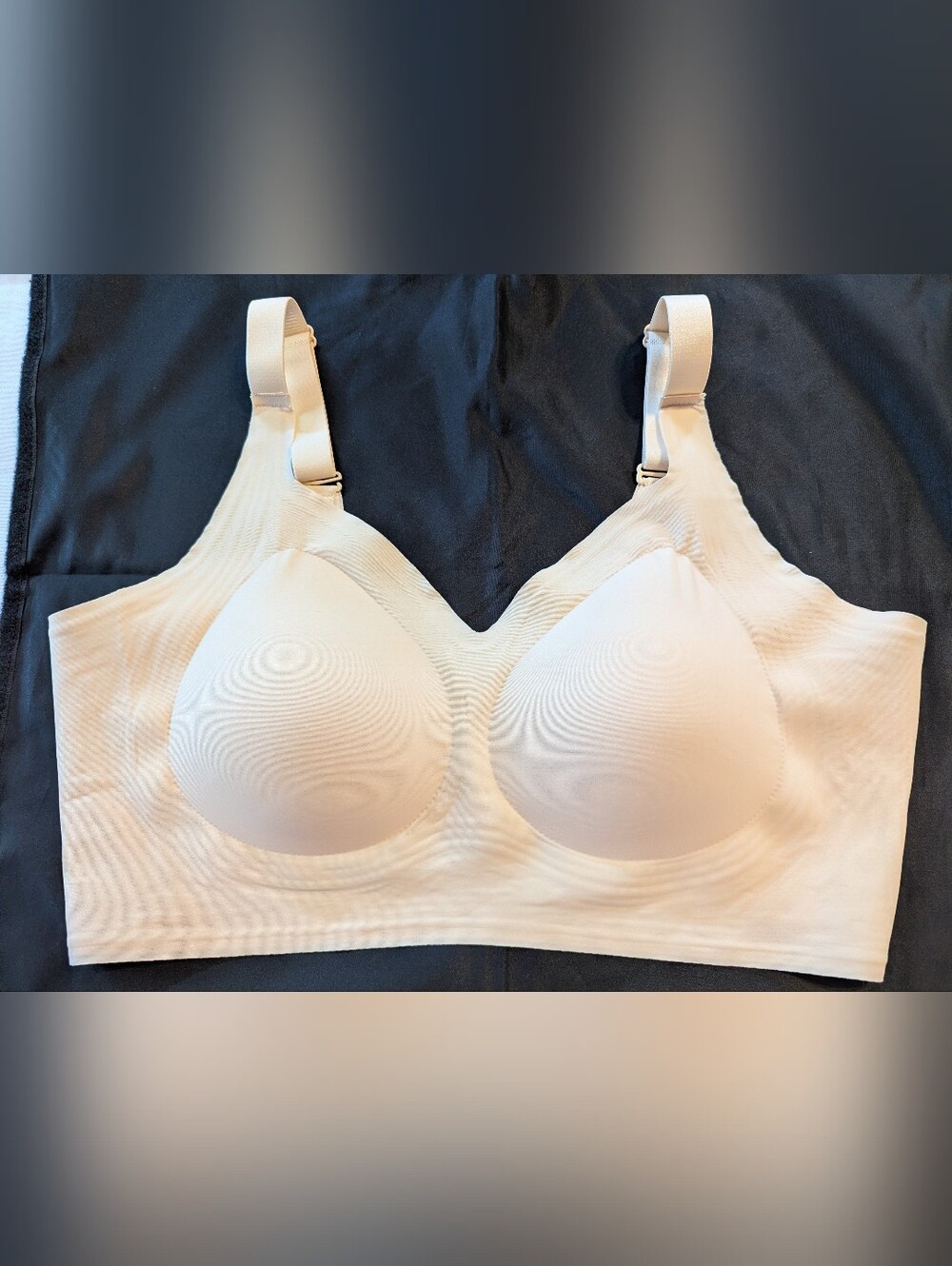 Seamless Wireless Comfort Bra With Molded Cups Size 36 G (DDDD) BNWOT